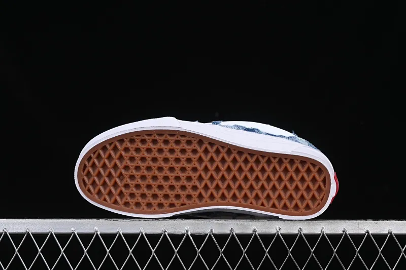 All categories Vans Vans series Vans Low Vans low-top Vans Knu Skool washed tie-dye low-top casual sneakers VN000CS0239